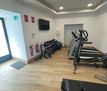 Alquiler de casa o chalet independiente en Bulevar Príncipe Alfonso... - Photo 4