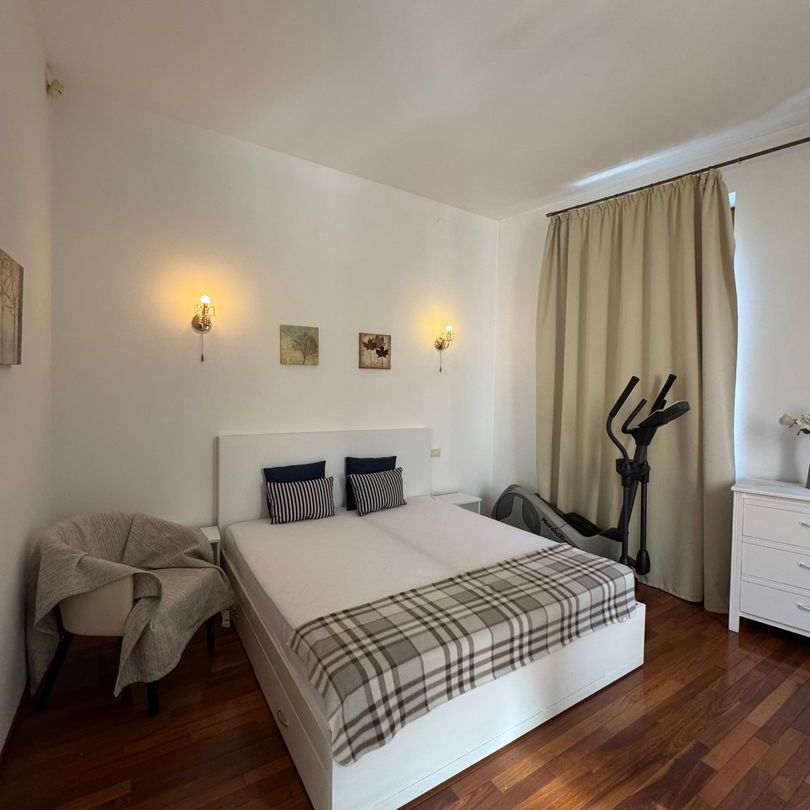 Vilă Premium 6 Camere | Ultracentral | Complet Mobilată & Utilată - Photo 1