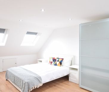 Room in a Shared House, Carlisle Avenue, W3 - Photo 3