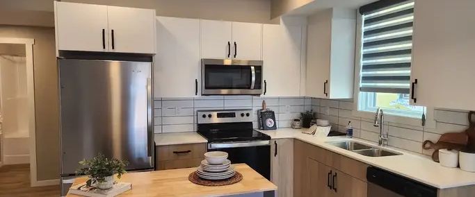 Cozy 2 Bedroom Condo Unit | Edmonton - Photo 1