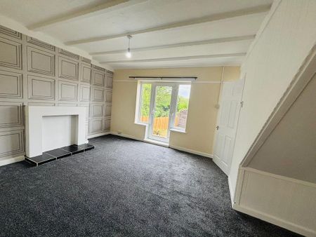 2 bedroom terraced house to rent - Photo 2