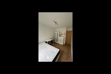 Room in a Shared Flat, London, NW6 - Photo 3