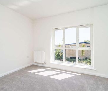 Sivewright Way, Cirencester, Gloucestershire, GL7 - Photo 5