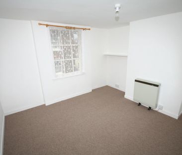 2 bedroom cottage to rent - Photo 1