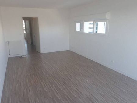 Appartement 4 pièces - - Photo 3