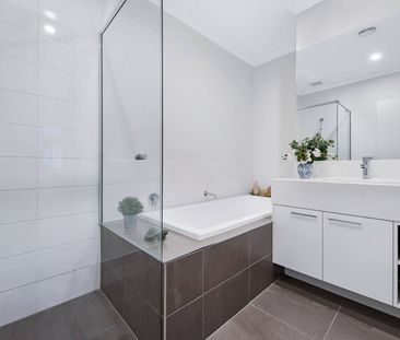 17 Palmyra Street, Keysborough VIC 3173 - Townhouse For Rent | Domain - Photo 4