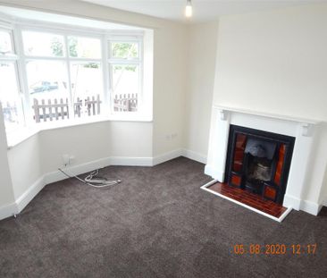 2 bedroom semi-detached house to rent - Photo 4