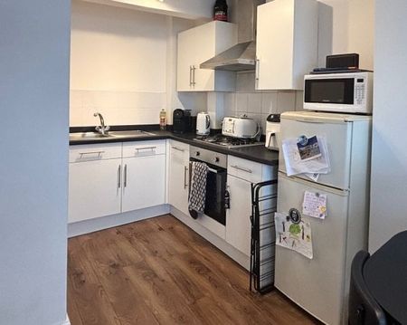 Beaumont Road, Worthing, BN14 1 bedroom apartment to rent - Photo 4