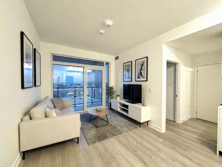 For Lease - 1007 The Queensway N/A Unit# 716, Toronto, Ontario - Photo 2