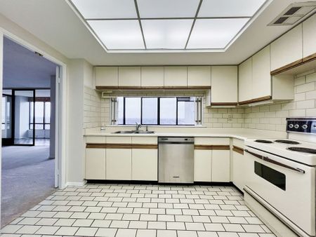 For Lease - 65 Skymark Drive Unit# 901, Toronto, Ontario - Photo 4