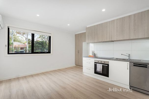 255 Para Rd, Greensborough - Photo 1