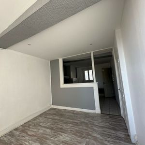 Appartement T2 de 33m²-Lumineux- Saint Junien - Photo 3