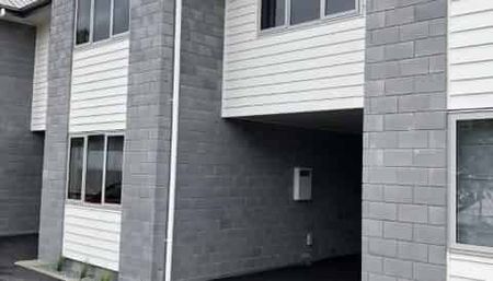 Immaculate, Fully Furnished Studios – Prime Location Near Hospital - Photo 4