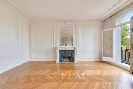 Tout savoir sur cet appartement dans le quartier Ile de la Jatte-Parc d'Orléans, à Neuilly-sur-Seine - Photo 2