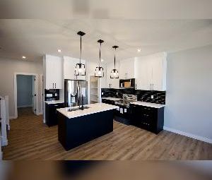 3 Bed Den 2.5 Bath Dbl Garage Westpark Fort Saskatchewan - Photo 3