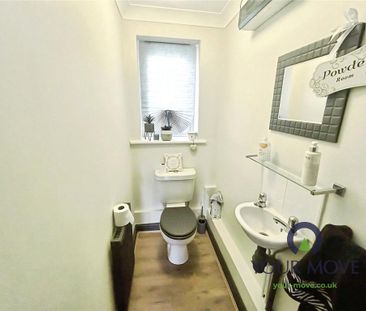 3 bedroom semi-detached house to rent - Photo 6