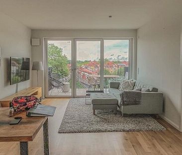 Findorff Living: Hochwertige 2-Zimmer-Wohnung mit fantastischer Aussicht über die Dächer von Bremen - Photo 3