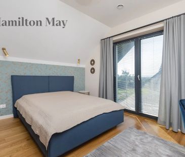 Nowoczesny, pięknie urządzony dom z trzema sypialniami w Bibicach - Zdjęcie 1