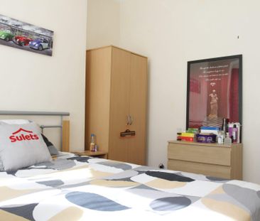 Paton Street (3 bed) - Photo 2