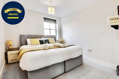 Kreston House, Chelmsford - Photo 2