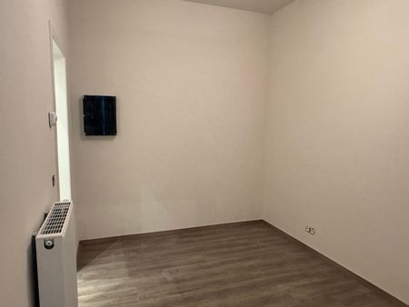 1-slpk-appartement / volledig vernieuwd / goede ligging - Foto 5