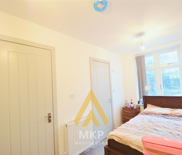 5 bedroom terraced house to rent - Photo 6 | Rentumo