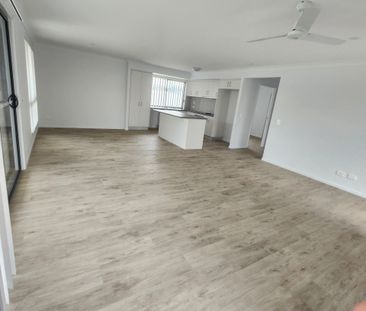 11 Yaringa Avenue, QLD 4655, Pialba - Photo 2