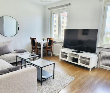 Råsundavägen, Solna - Foto 1