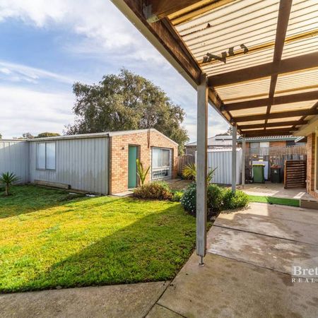 2 bedroom, plus 1 bedroom unit. - Photo 3