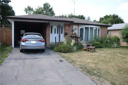 For Lease - 96 Brookland Drive Unit# Lower, Brampton, Ontario - Photo 3