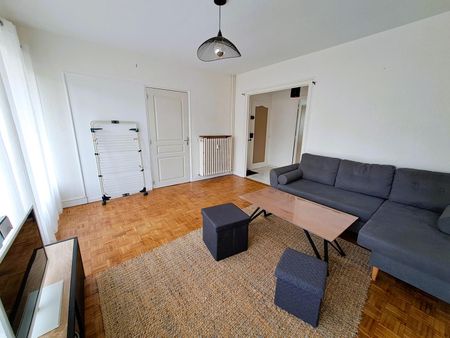 Location Appartement 4 pièces 68m² ANGERS 49000 - Photo 2