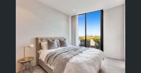 The Ultimate Penthouse Experience, With the Ultimate Views - Photo 2