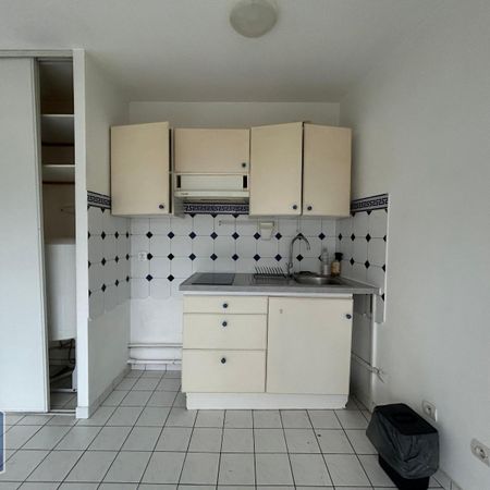 Location Appartement 1 pièce 28m² VIROFLAY 78220 - Photo 3