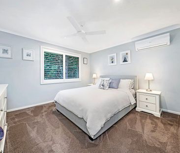 Convenient & Modern Villa - Stroll to Metro - Photo 2