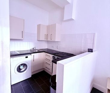 1 Bed Flat, Downfield Place, EH11 - Photo 4