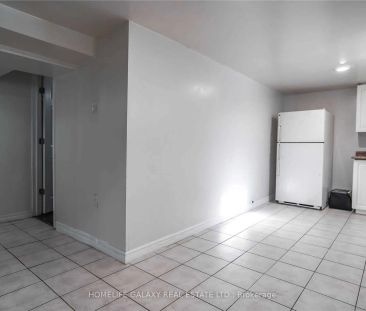 Detached Home For Lease | E8430244 - Photo 2