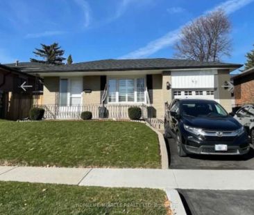 42 Broadbent Avenue #Basement - Photo 1