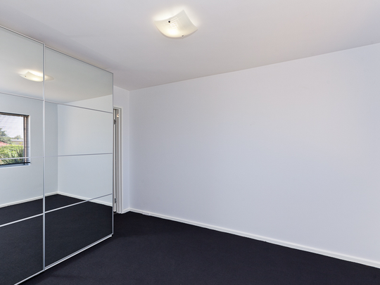Unit 3, 41 Davilak Avenue, Hamilton Hill, WA - Photo 1