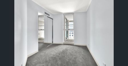 EXPERIENCE PREMIUM CHATSWOOD LIVING IN A SOUGHT-AFTER BUILDING - Photo 2