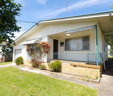 3 bedroom home in flood free South Grafton - Photo 3