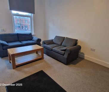 Raglan Road, Leeds - Photo 1