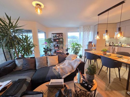 Très beau 3,5 pièces au 5ème et dernier étage d'un immeuble récent - Photo 1