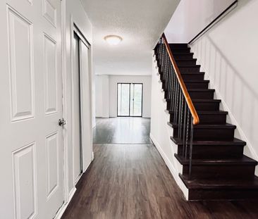 For Lease - 93 Martindale Crescent, Brampton, Ontario - Photo 1