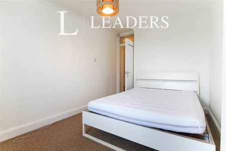 2 bedroom apartment to rent Regency Square, Brighton, East Sussex, BN1 - Photo 3