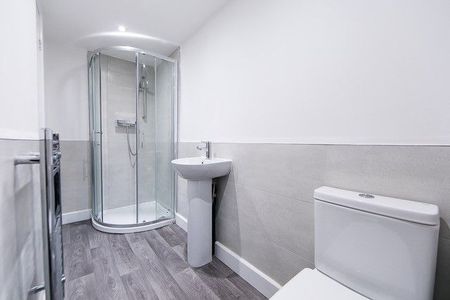 Hartley Crescent, Leeds - Photo 3