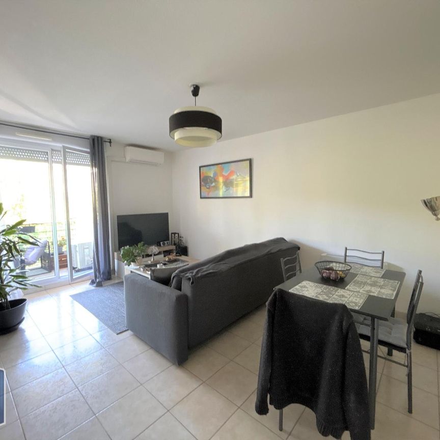 Location Appartement 2 pièces 46m² MONTFAVET 84140 - Photo 1