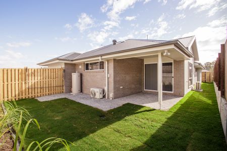 Modern 3-Bedroom Duplex - Photo 4