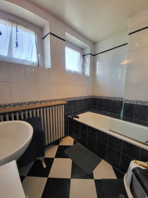 Location Appartement 3 pièces 77m² - Photo 1