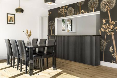 4 bedroom detached house to rent - Photo 5