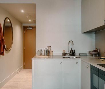 Studio to rent - Photo 6